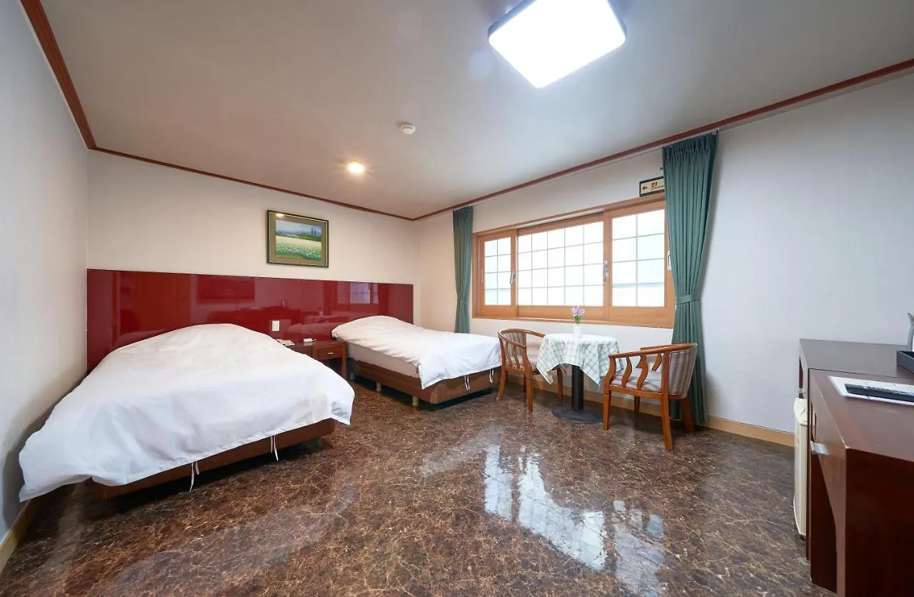 Jeju Golf Hotel