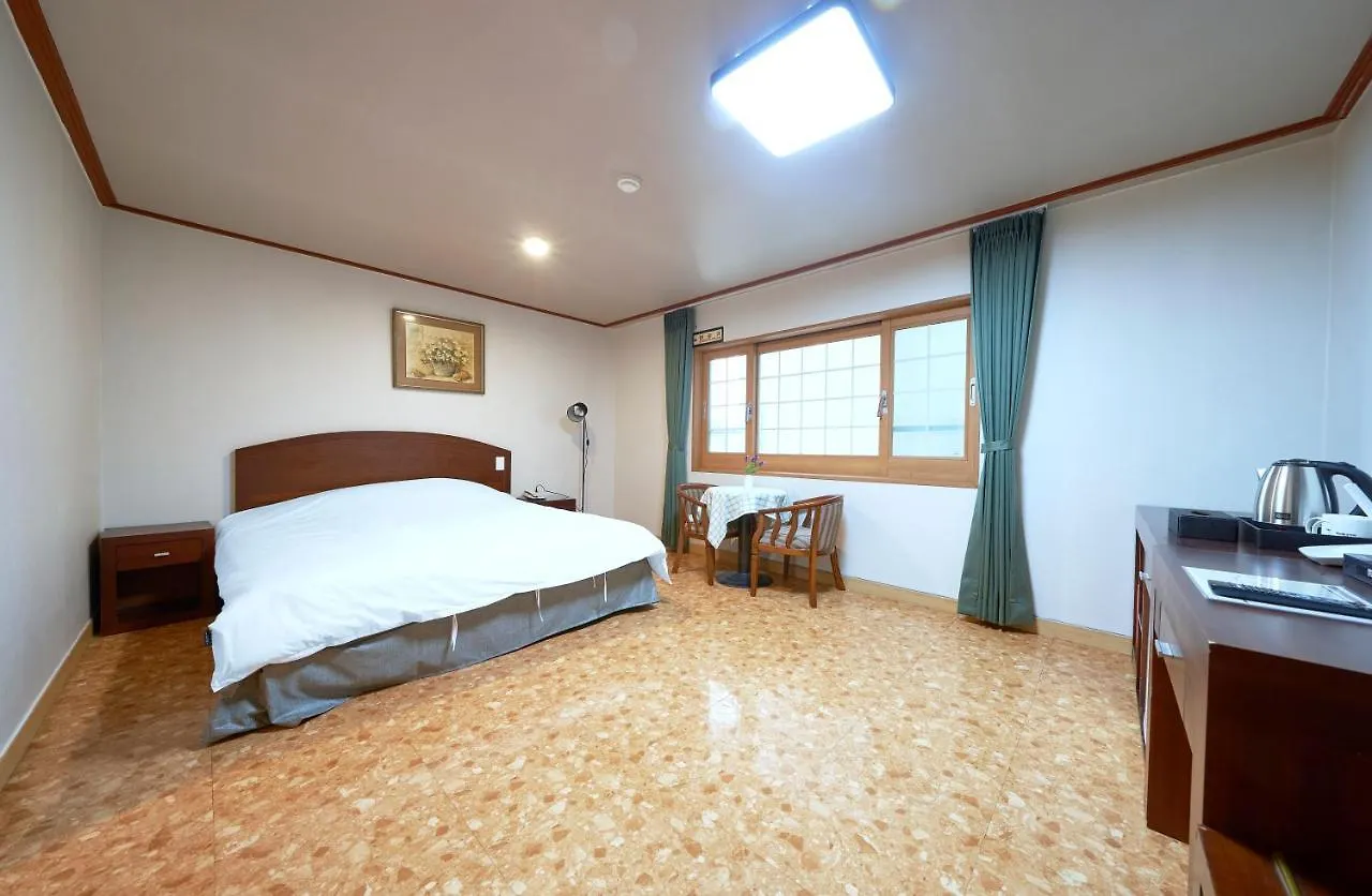 Jeju Golf Hotel